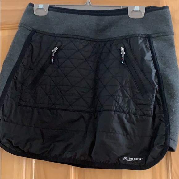 Garneau skirt - Picture 1 of 2